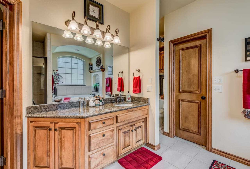 4 Bedrooms Bedrooms, ,3 BathroomsBathrooms,Residential,Single Family,Scissortail,2,131751