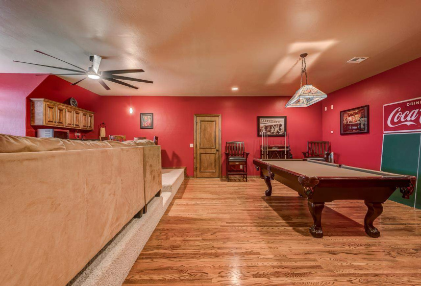 4 Bedrooms Bedrooms, ,3 BathroomsBathrooms,Residential,Single Family,Scissortail,2,131751