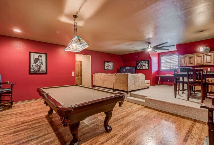 4 Bedrooms Bedrooms, ,3 BathroomsBathrooms,Residential,Single Family,Scissortail,2,131751