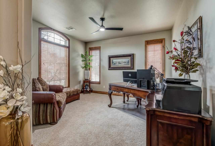 4 Bedrooms Bedrooms, ,3 BathroomsBathrooms,Residential,Single Family,Scissortail,2,131751