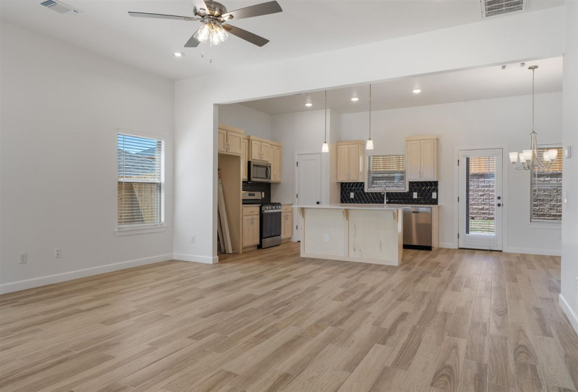 3 Bedrooms Bedrooms, ,2 BathroomsBathrooms,Residential,Single Family,Bowling,1,131760