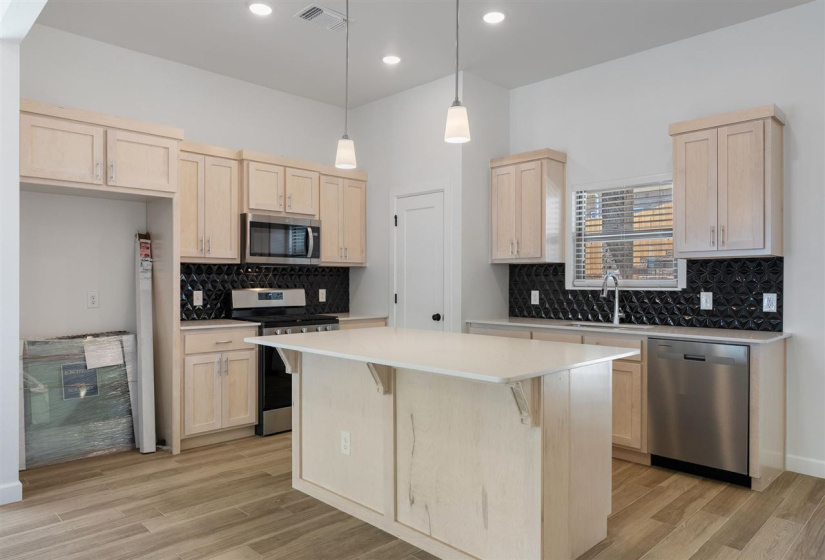 3 Bedrooms Bedrooms, ,2 BathroomsBathrooms,Residential,Single Family,Bowling,1,131760