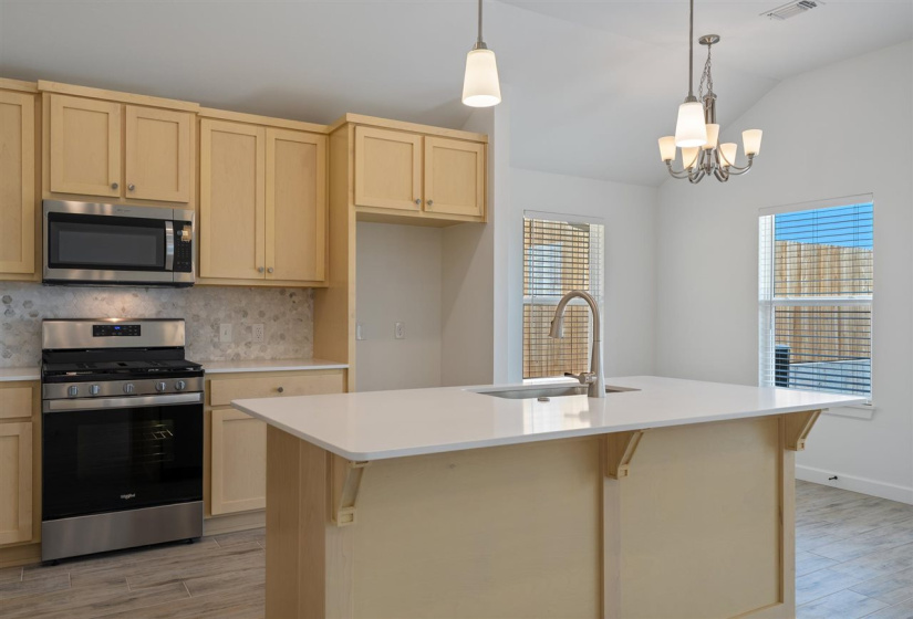 3 Bedrooms Bedrooms, ,2 BathroomsBathrooms,Residential,Single Family,Bowling,1,131761