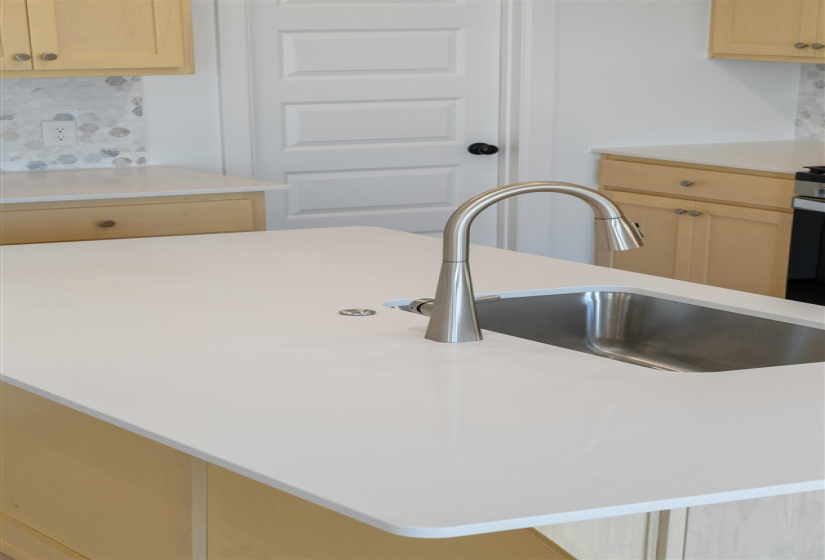 3 Bedrooms Bedrooms, ,2 BathroomsBathrooms,Residential,Single Family,Bowling,1,131761