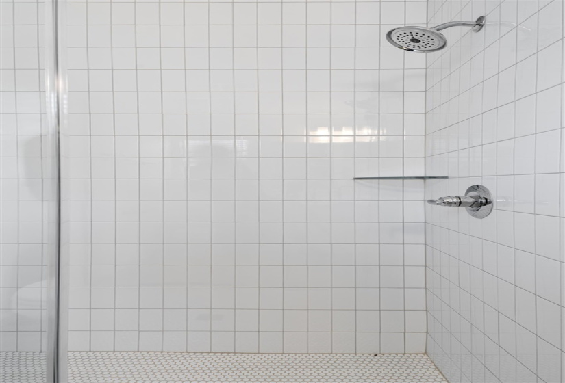 3 Bedrooms Bedrooms, ,2 BathroomsBathrooms,Residential,Single Family,Bowling,1,131761