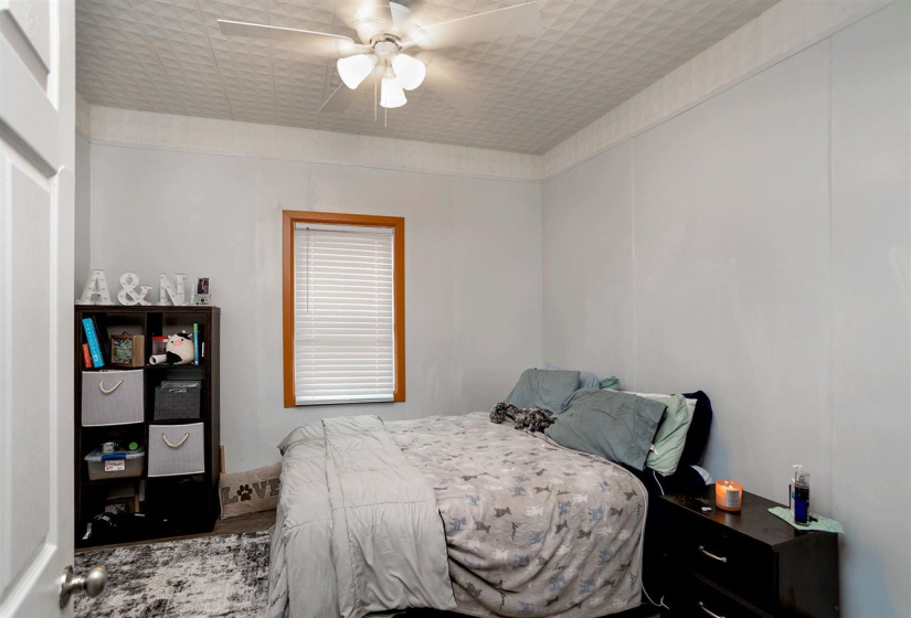 6 BathroomsBathrooms,Multi-family,Other,Lowry,1,131771