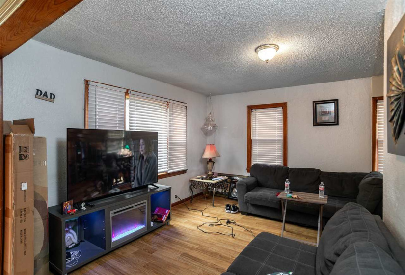 6 BathroomsBathrooms,Multi-family,Other,Lowry,1,131771