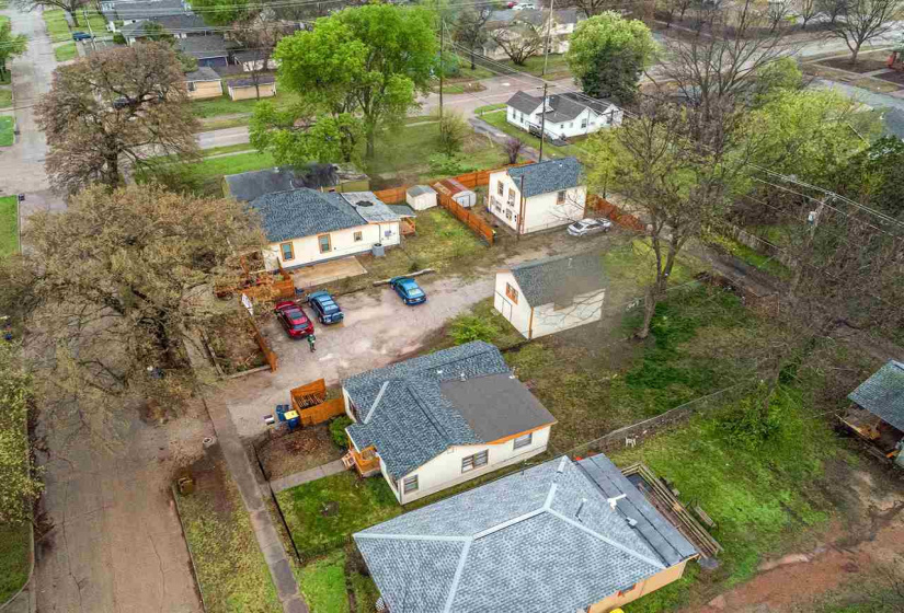 6 BathroomsBathrooms,Multi-family,Other,Lowry,1,131771
