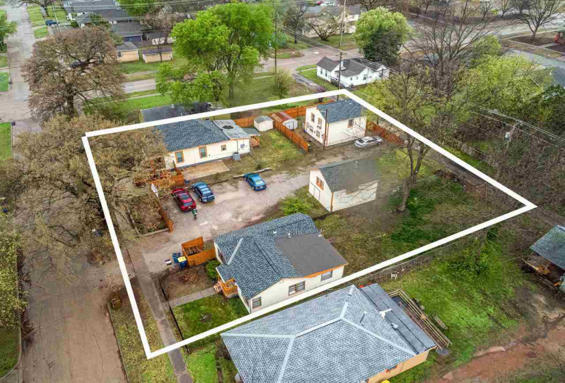 6 BathroomsBathrooms,Multi-family,Other,Lowry,1,131771