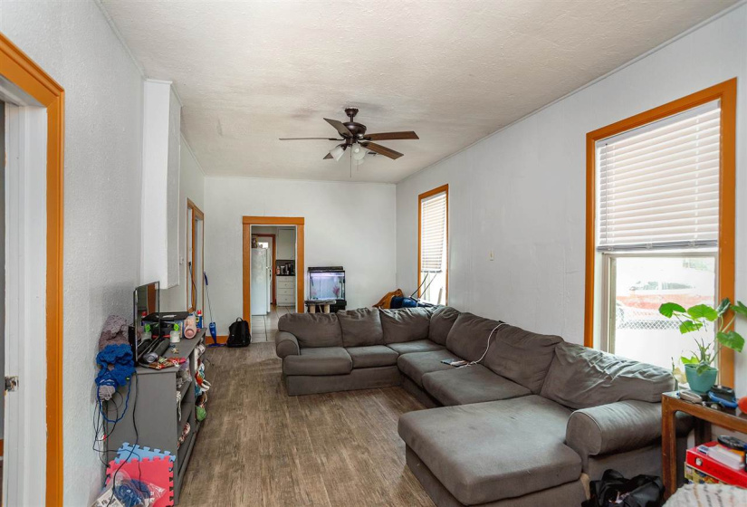6 BathroomsBathrooms,Multi-family,Other,Lowry,1,131771