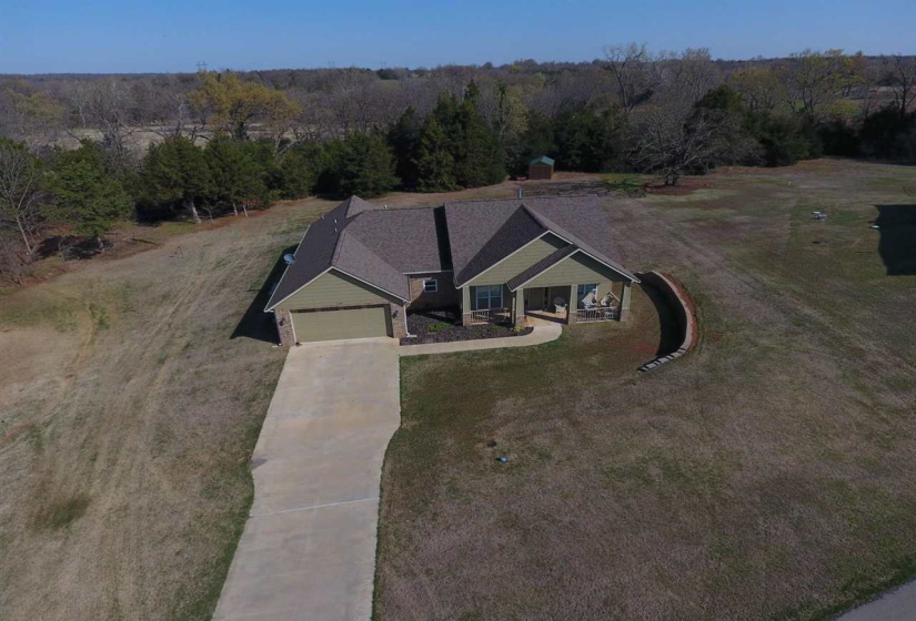 3 Bedrooms Bedrooms, ,2 BathroomsBathrooms,Residential,Single Family,Churchill Downs,1,131770