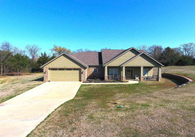 3 Bedrooms Bedrooms, ,2 BathroomsBathrooms,Residential,Single Family,Churchill Downs,1,131770