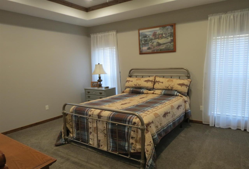 3 Bedrooms Bedrooms, ,2 BathroomsBathrooms,Residential,Single Family,Churchill Downs,1,131770