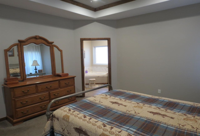 3 Bedrooms Bedrooms, ,2 BathroomsBathrooms,Residential,Single Family,Churchill Downs,1,131770