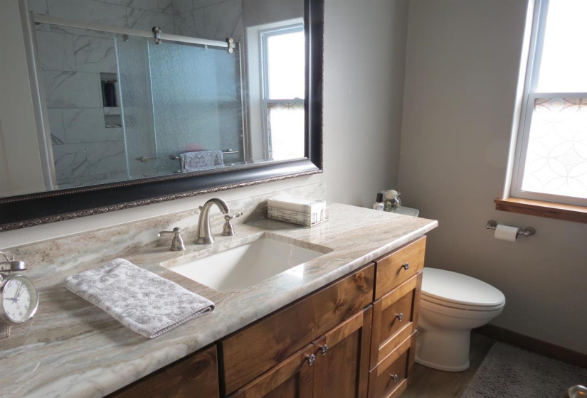 3 Bedrooms Bedrooms, ,2 BathroomsBathrooms,Residential,Single Family,Churchill Downs,1,131770