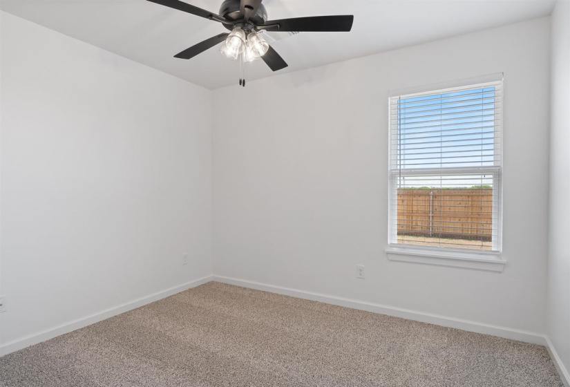 4 Bedrooms Bedrooms, ,2 BathroomsBathrooms,Residential,Single Family,Bowling,1,131775
