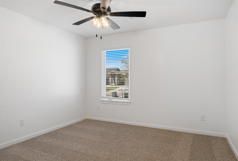4 Bedrooms Bedrooms, ,2 BathroomsBathrooms,Residential,Single Family,Bowling,1,131775