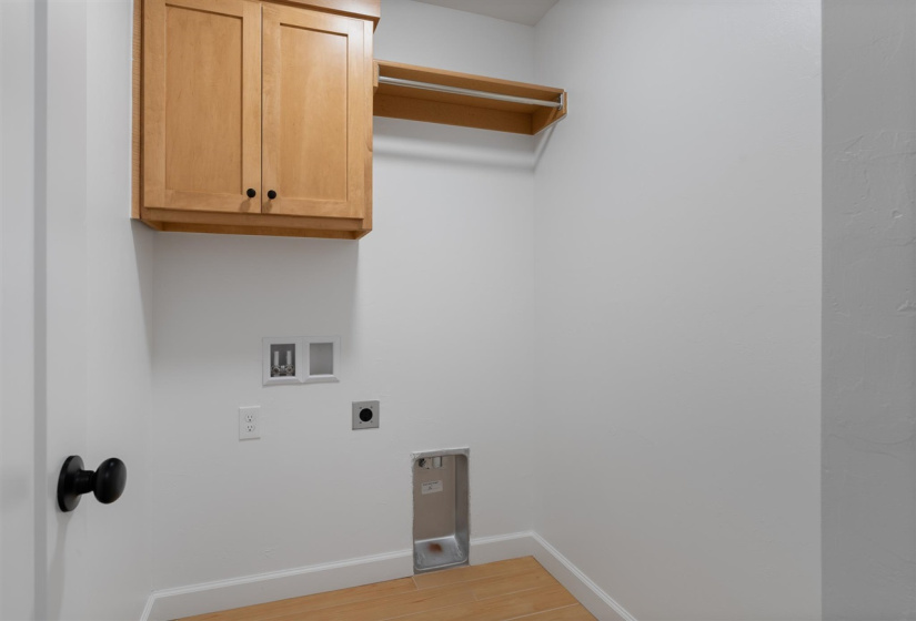 4 Bedrooms Bedrooms, ,2 BathroomsBathrooms,Residential,Single Family,Bowling,1,131775