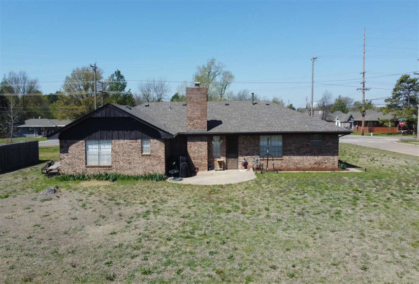 5 Bedrooms Bedrooms, ,2 BathroomsBathrooms,Residential,Single Family,Jardot,1,131780
