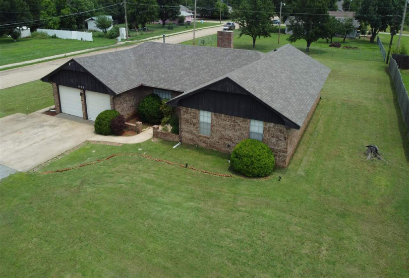 5 Bedrooms Bedrooms, 0 ,2 BathroomsBathrooms,Residential,Single Family,Jardot,1,131780