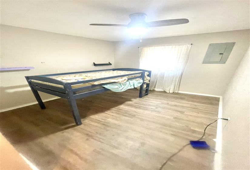 3 Bedrooms Bedrooms, 0 ,1 BathroomBathrooms,Residential,Single Family,Greenlee,1,131782