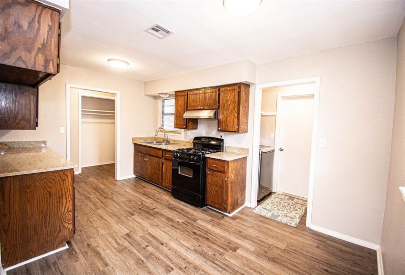 3 Bedrooms Bedrooms, 0 ,1 BathroomBathrooms,Residential,Single Family,Greenlee,1,131782
