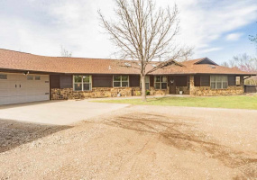 3 Bedrooms Bedrooms, ,3 BathroomsBathrooms,Residential,Single Family,Amanda,1,131785