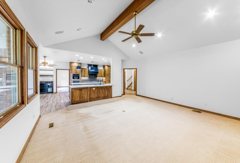 4 Bedrooms Bedrooms, ,3 BathroomsBathrooms,Residential,Single Family,Deer Crossing,1.5,131787