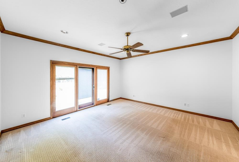 4 Bedrooms Bedrooms, ,3 BathroomsBathrooms,Residential,Single Family,Deer Crossing,1.5,131787