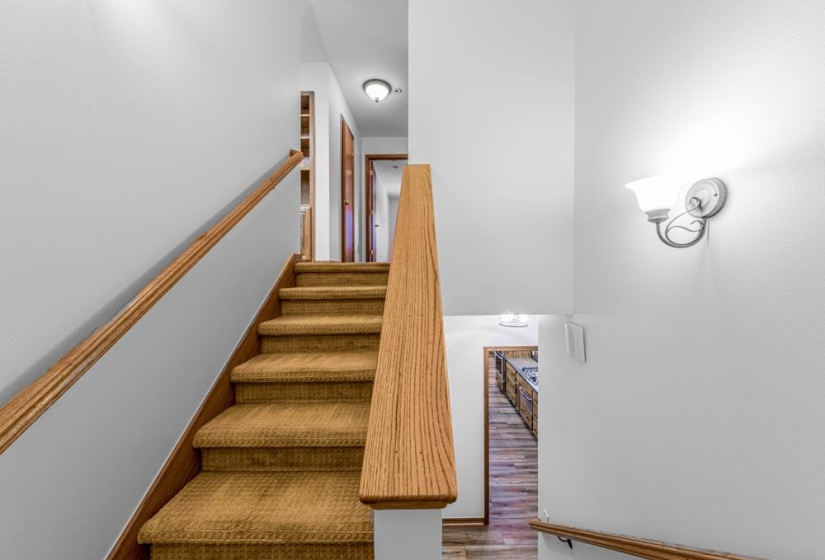 4 Bedrooms Bedrooms, ,3 BathroomsBathrooms,Residential,Single Family,Deer Crossing,1.5,131787