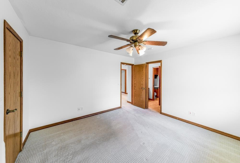 4 Bedrooms Bedrooms, ,3 BathroomsBathrooms,Residential,Single Family,Deer Crossing,1.5,131787