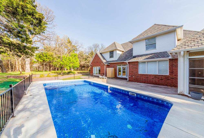 4 Bedrooms Bedrooms, ,3 BathroomsBathrooms,Residential,Single Family,Deer Crossing,1.5,131787
