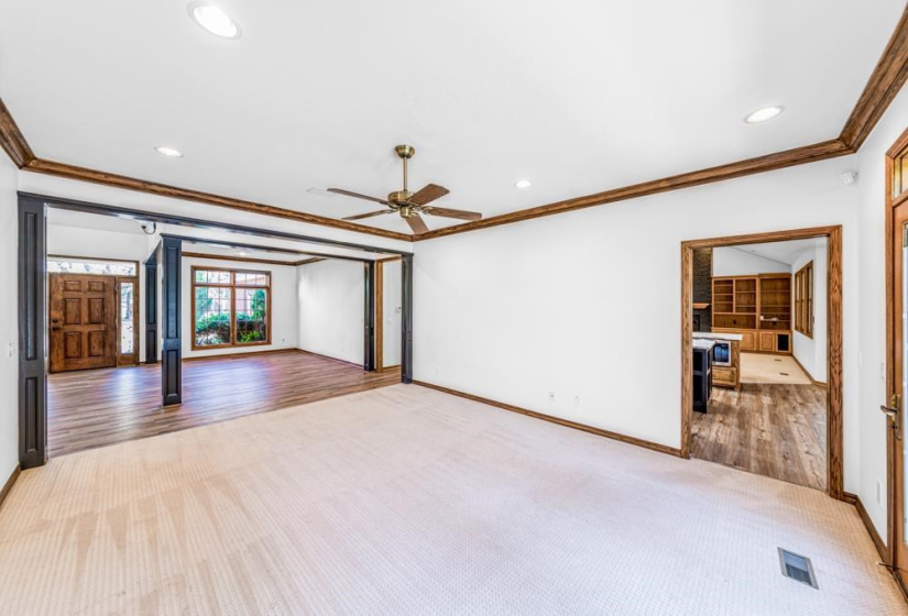 4 Bedrooms Bedrooms, ,3 BathroomsBathrooms,Residential,Single Family,Deer Crossing,1.5,131787