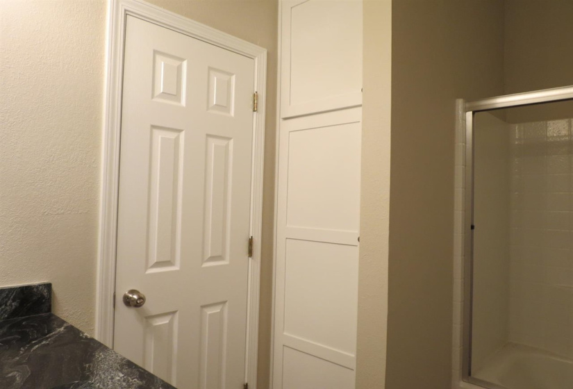 3 Bedrooms Bedrooms, ,2 BathroomsBathrooms,Residential,Single Family,Windsor,1,131788