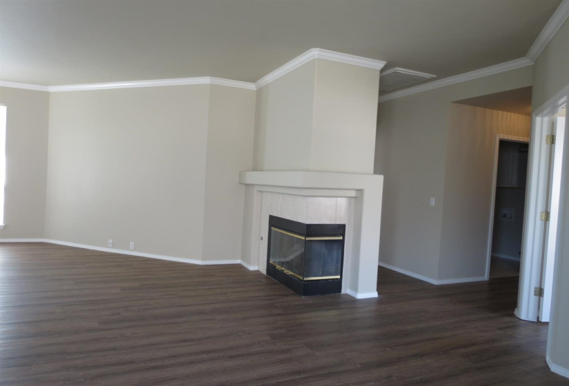 3 Bedrooms Bedrooms, ,2 BathroomsBathrooms,Residential,Single Family,Windsor,1,131788