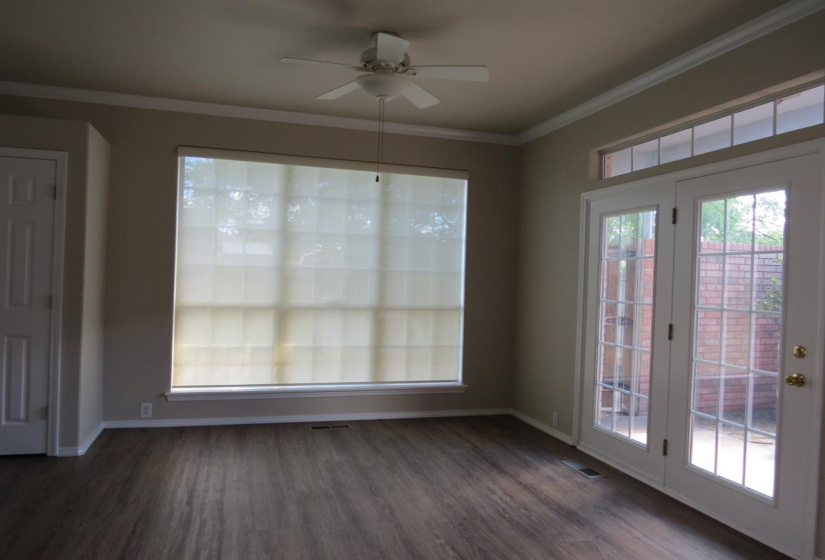 3 Bedrooms Bedrooms, ,2 BathroomsBathrooms,Residential,Single Family,Windsor,1,131788