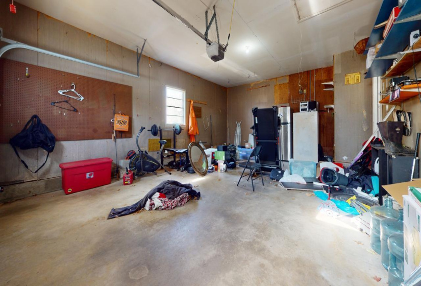 3 Bedrooms Bedrooms, ,2 BathroomsBathrooms,Residential,Single Family,Cedar,1,131790