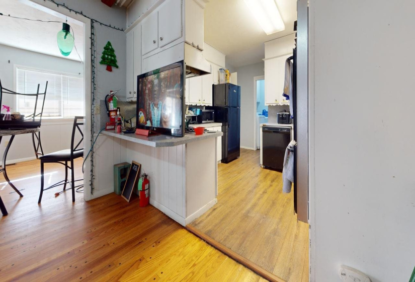 3 Bedrooms Bedrooms, ,2 BathroomsBathrooms,Residential,Single Family,Cedar,1,131790