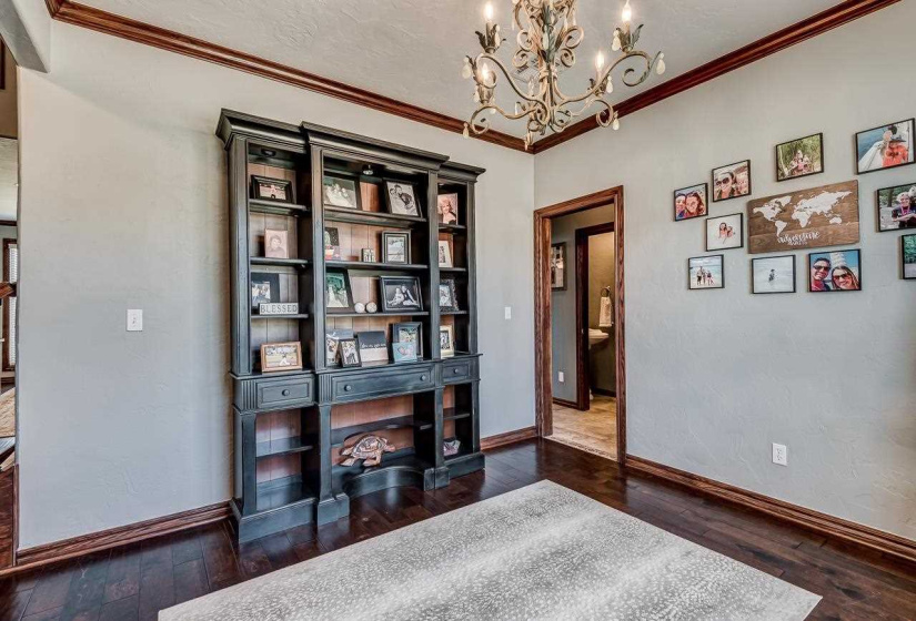 4 Bedrooms Bedrooms, ,2 BathroomsBathrooms,Residential,Single Family,Fountain View,1.5,131798
