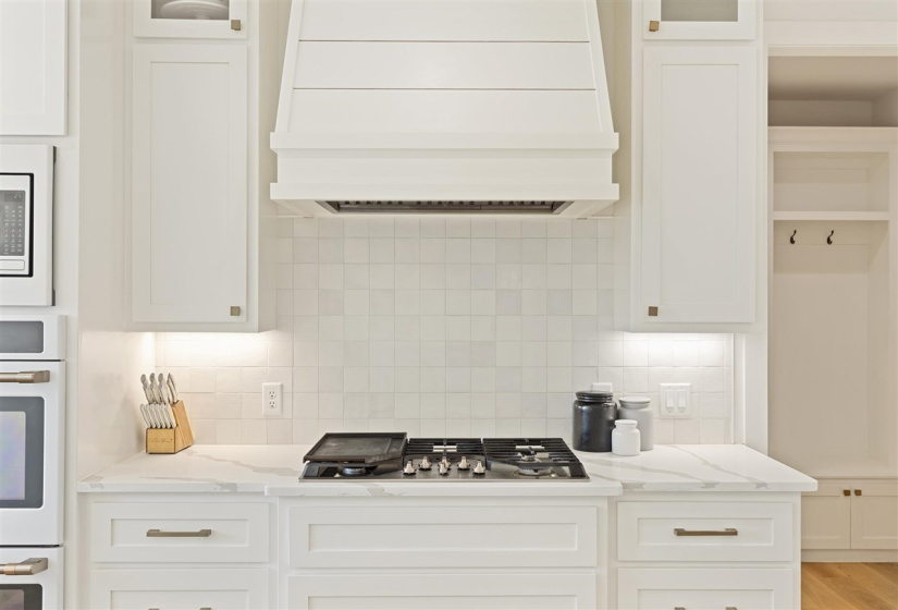 4 Bedrooms Bedrooms, ,3 BathroomsBathrooms,Residential,Single Family,Nightfall,1.5,131805