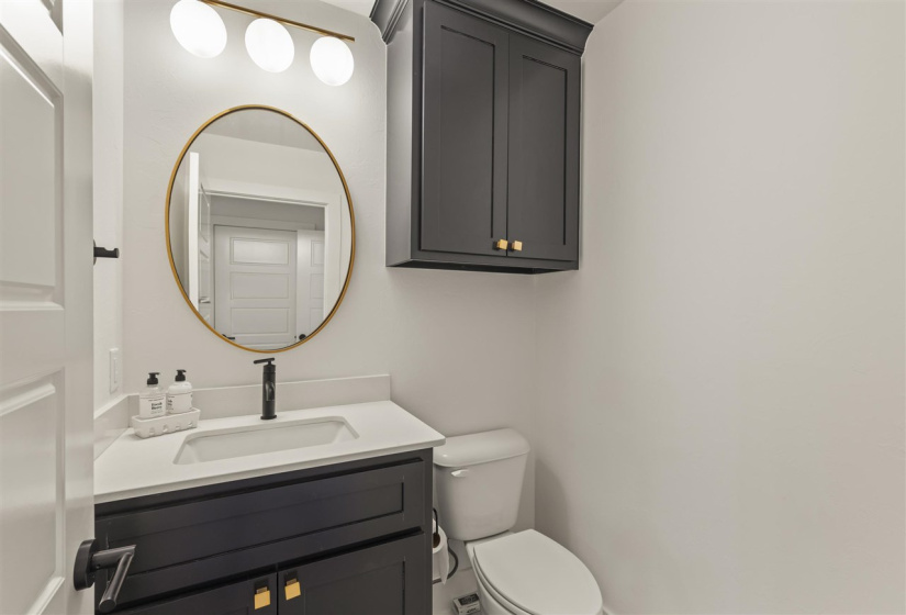 4 Bedrooms Bedrooms, ,3 BathroomsBathrooms,Residential,Single Family,Nightfall,1.5,131805