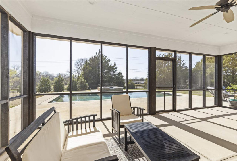 4 Bedrooms Bedrooms, ,3 BathroomsBathrooms,Residential,Single Family,Nightfall,1.5,131805