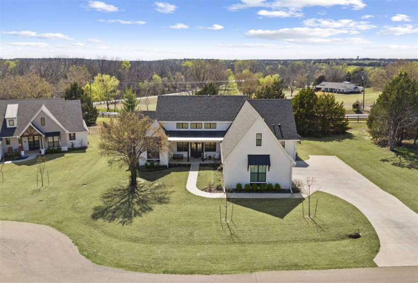 4 Bedrooms Bedrooms, ,3 BathroomsBathrooms,Residential,Single Family,Nightfall,1.5,131805