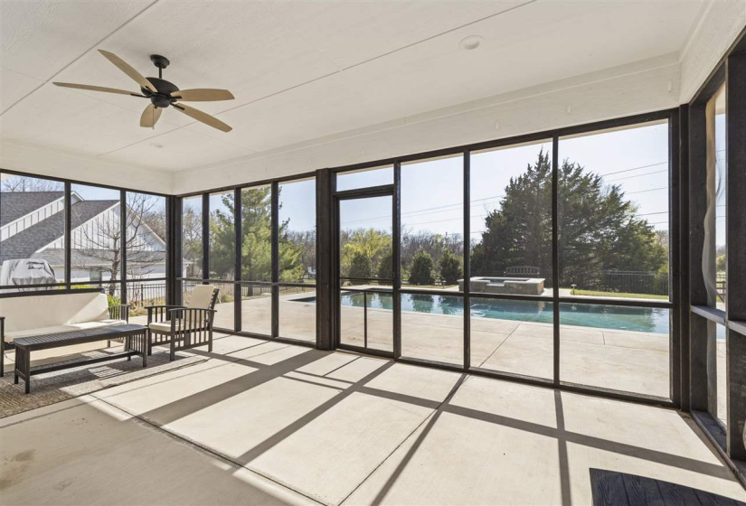 4 Bedrooms Bedrooms, ,3 BathroomsBathrooms,Residential,Single Family,Nightfall,1.5,131805