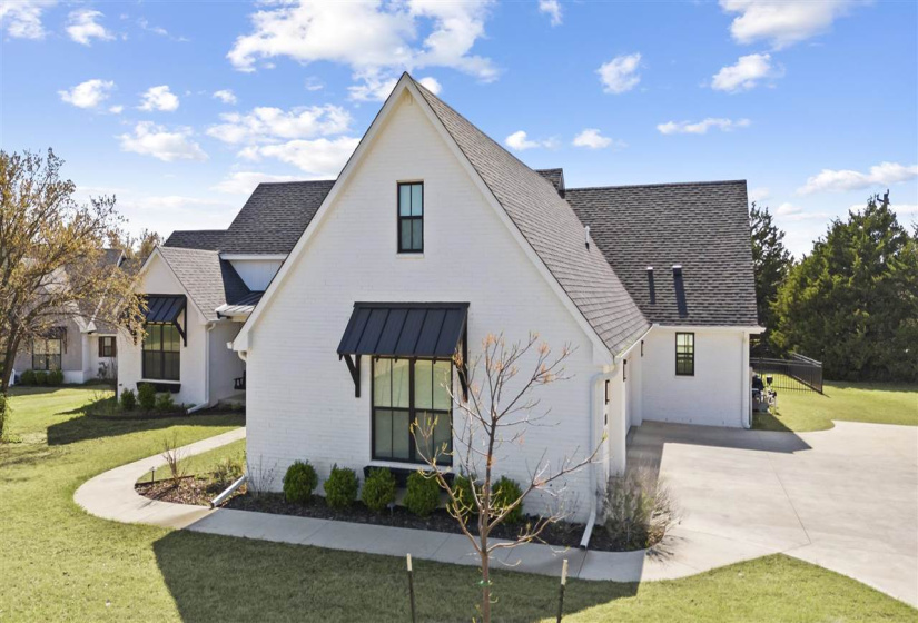 4 Bedrooms Bedrooms, ,3 BathroomsBathrooms,Residential,Single Family,Nightfall,1.5,131805