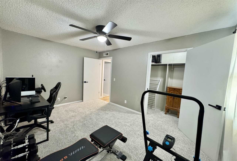 3 Bedrooms Bedrooms, ,1 BathroomBathrooms,Residential,Single Family,Cross,1,131811