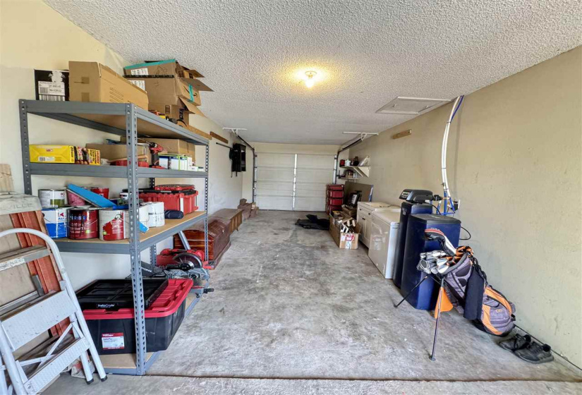 3 Bedrooms Bedrooms, ,1 BathroomBathrooms,Residential,Single Family,Cross,1,131811