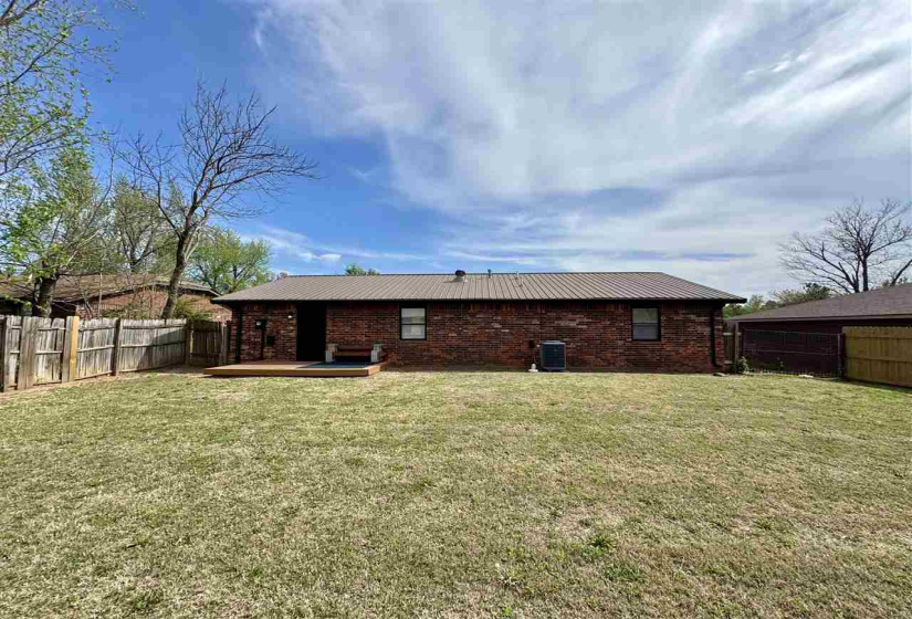 3 Bedrooms Bedrooms, ,1 BathroomBathrooms,Residential,Single Family,Cross,1,131811