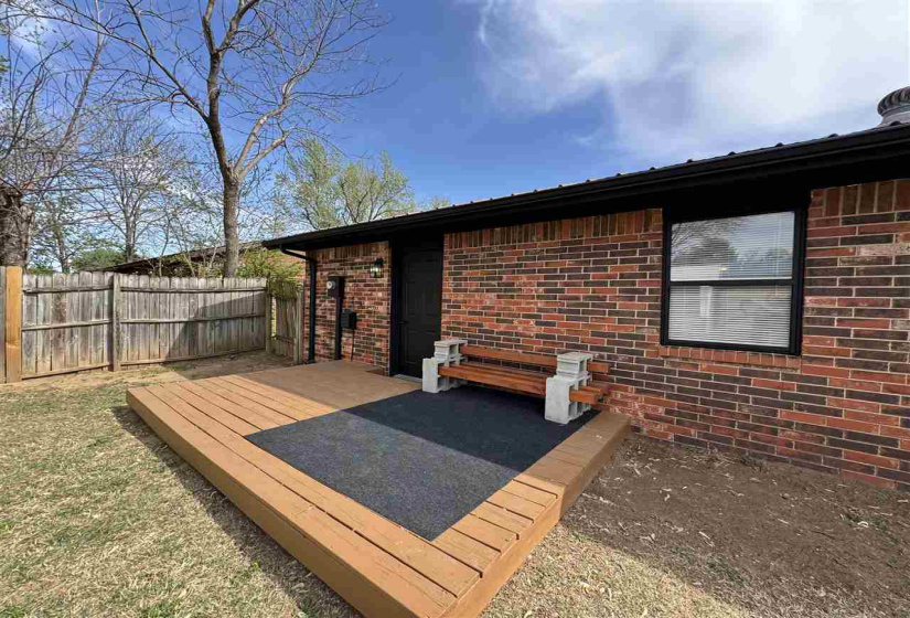3 Bedrooms Bedrooms, ,1 BathroomBathrooms,Residential,Single Family,Cross,1,131811