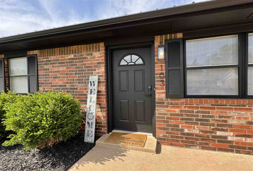 3 Bedrooms Bedrooms, ,1 BathroomBathrooms,Residential,Single Family,Cross,1,131811